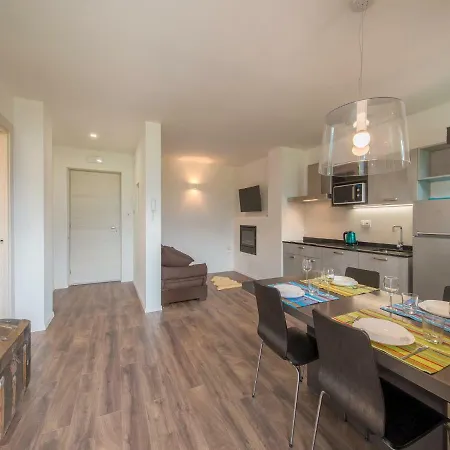 Apart Otel Ledro Mezzolago
